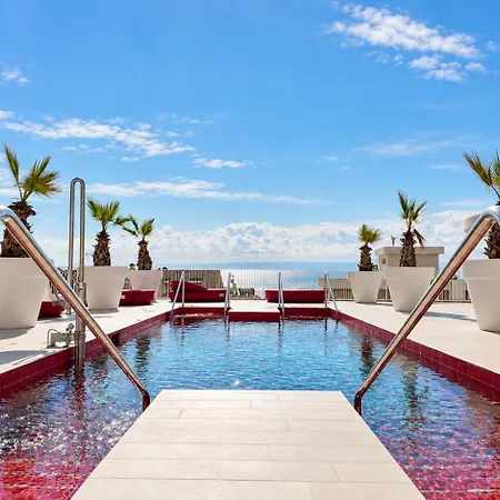 Mara's Higueron Wave Collection - Luxury Seaviews Appartement